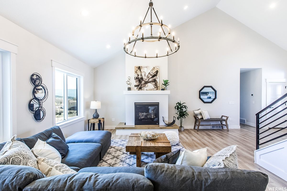 Texas Hill Country Physical Staging Benefits